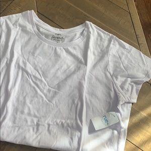 Rue21 white tee